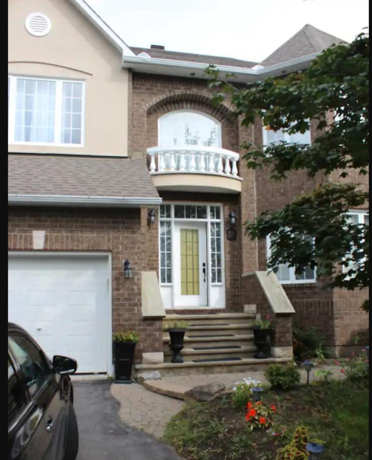 Leila'S Place-Basement Apartment In Private Home Gatineau Exterior photo